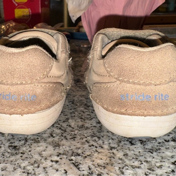 Stride Rite - Picture 4 of 5